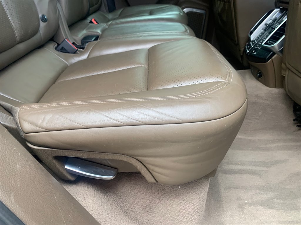 2011 Porsche Cayenne S photo
