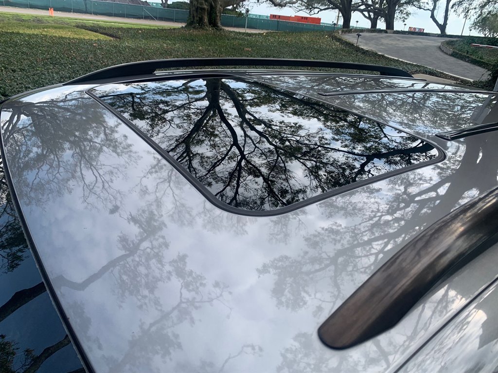 2011 Porsche Cayenne S photo
