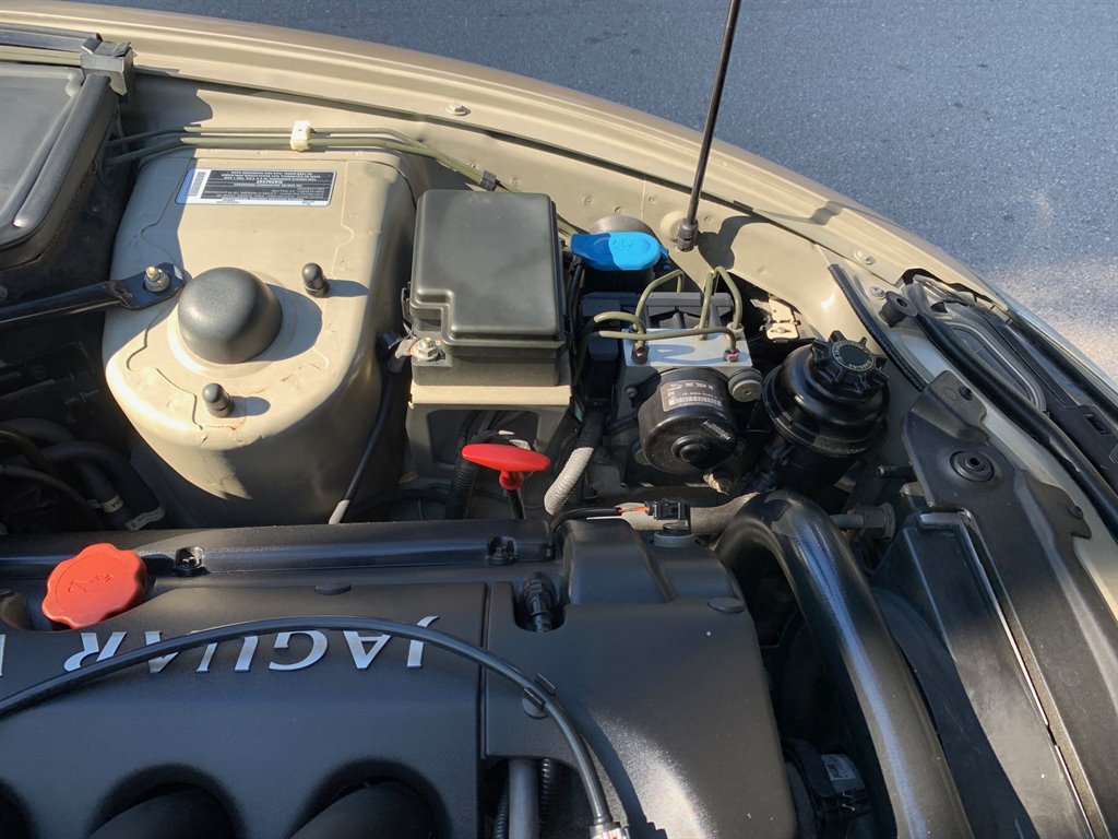 1999 Jaguar XK - $6,917