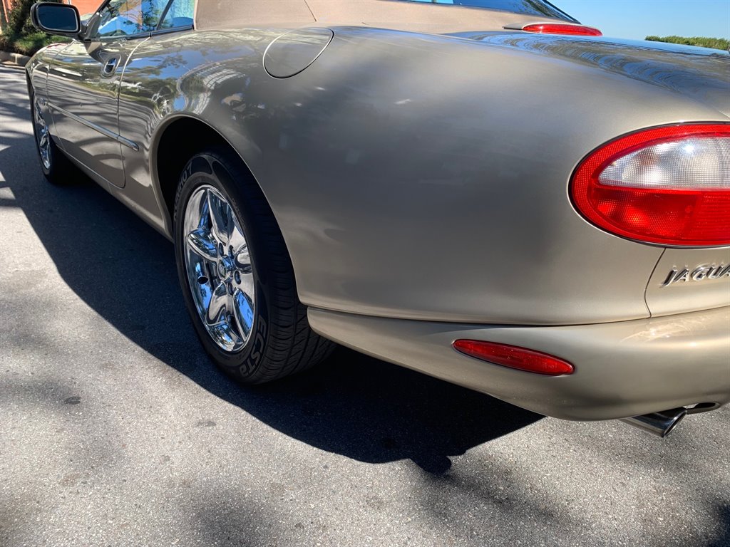 1999 Jaguar XK - $6,917