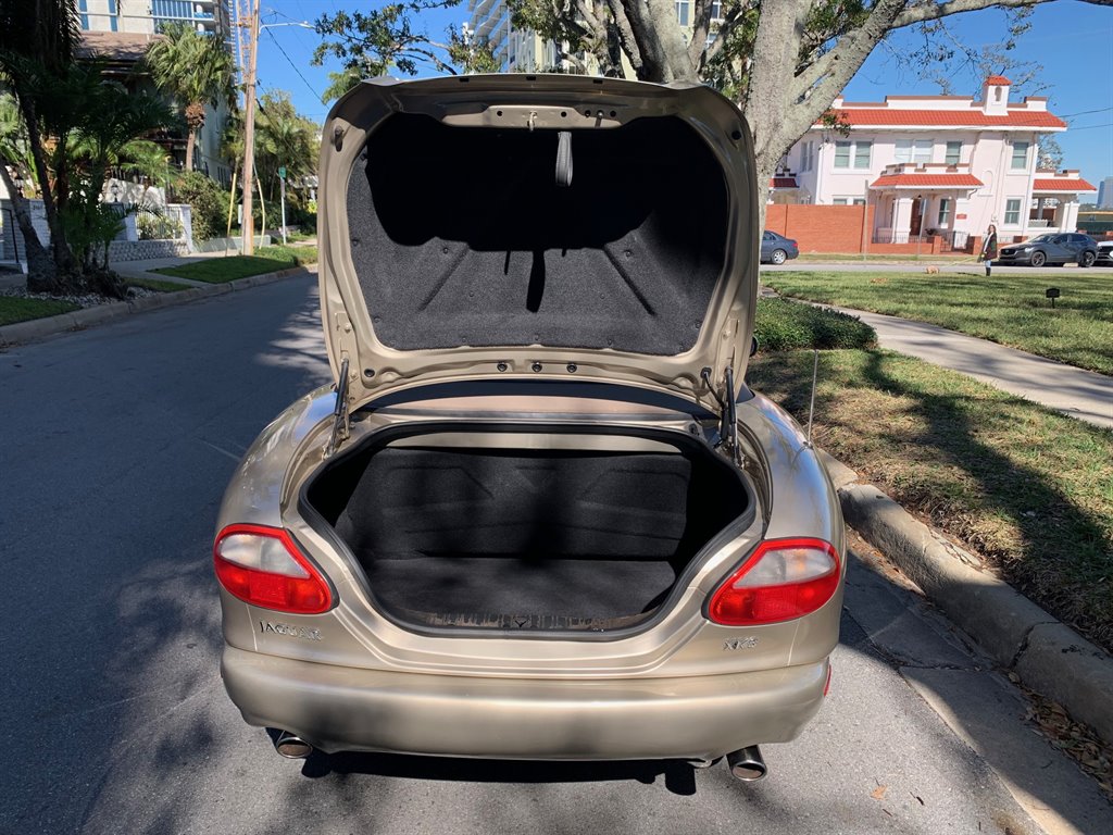 1999 Jaguar XK - $6,917