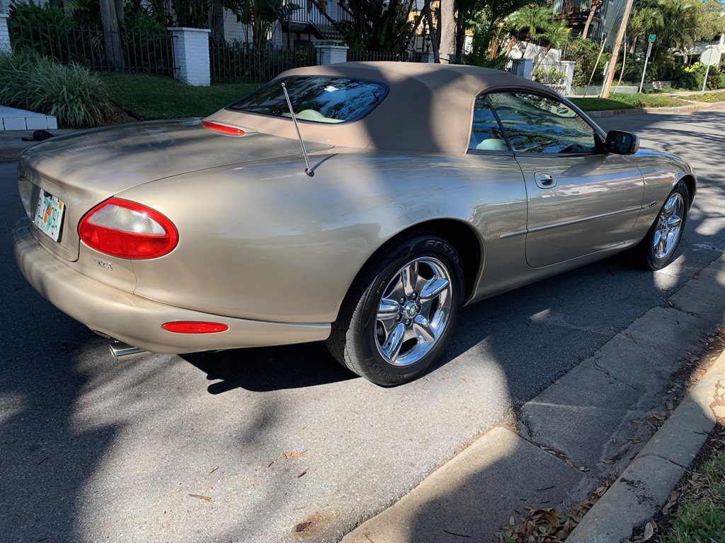 1999 Jaguar XK - $6,917