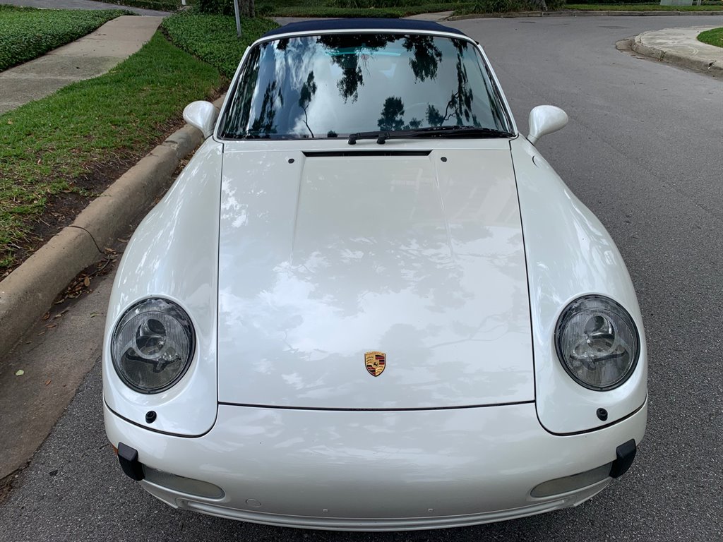 1995 Porsche 911 Carrera photo