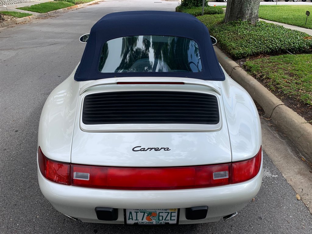 1995 Porsche 911 Carrera photo