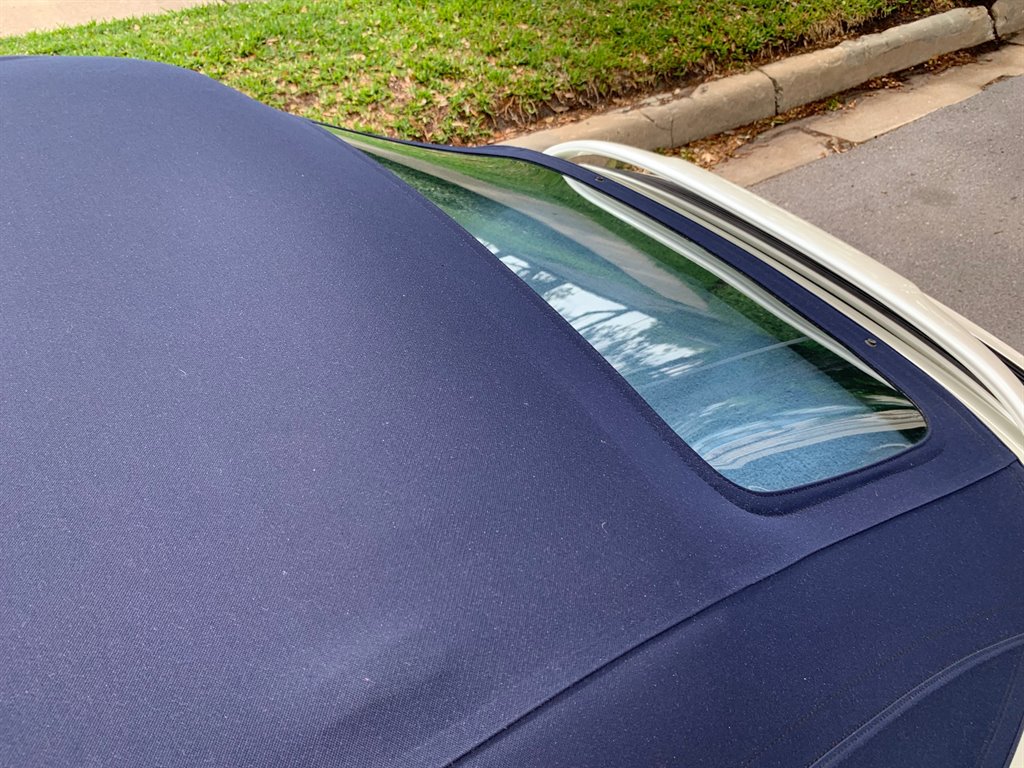 1995 Porsche 911 Carrera photo