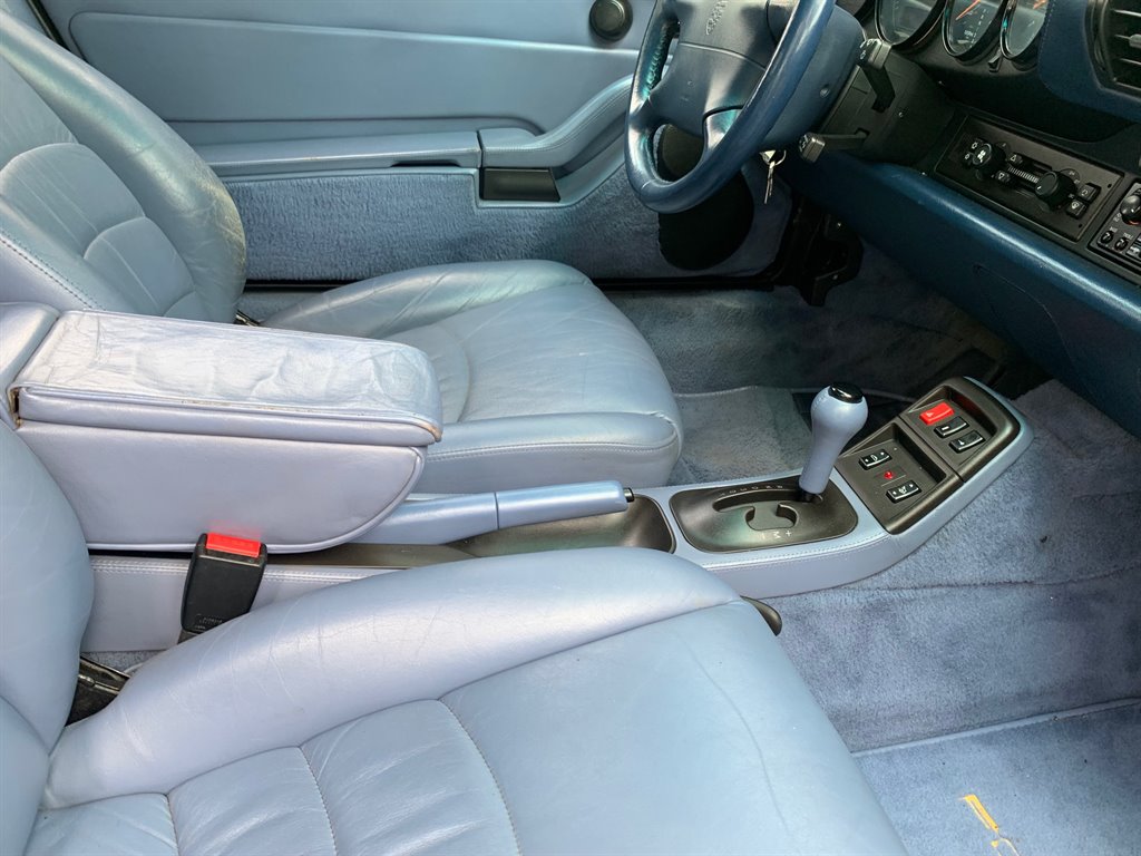 1995 Porsche 911 Carrera photo