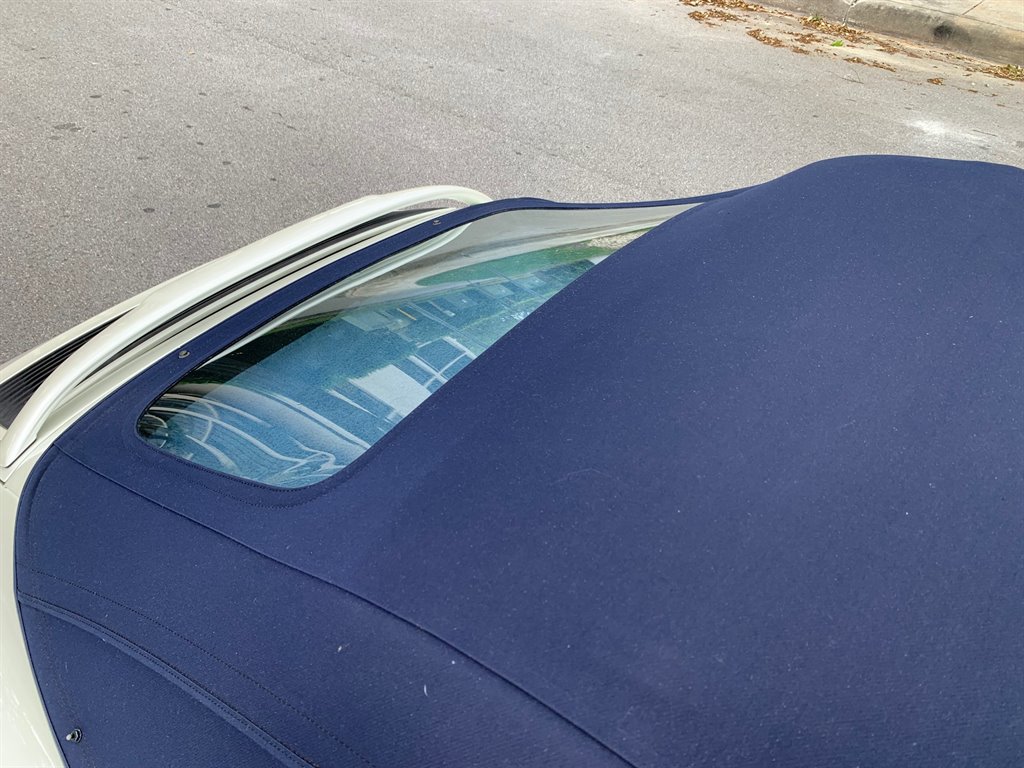 1995 Porsche 911 Carrera photo