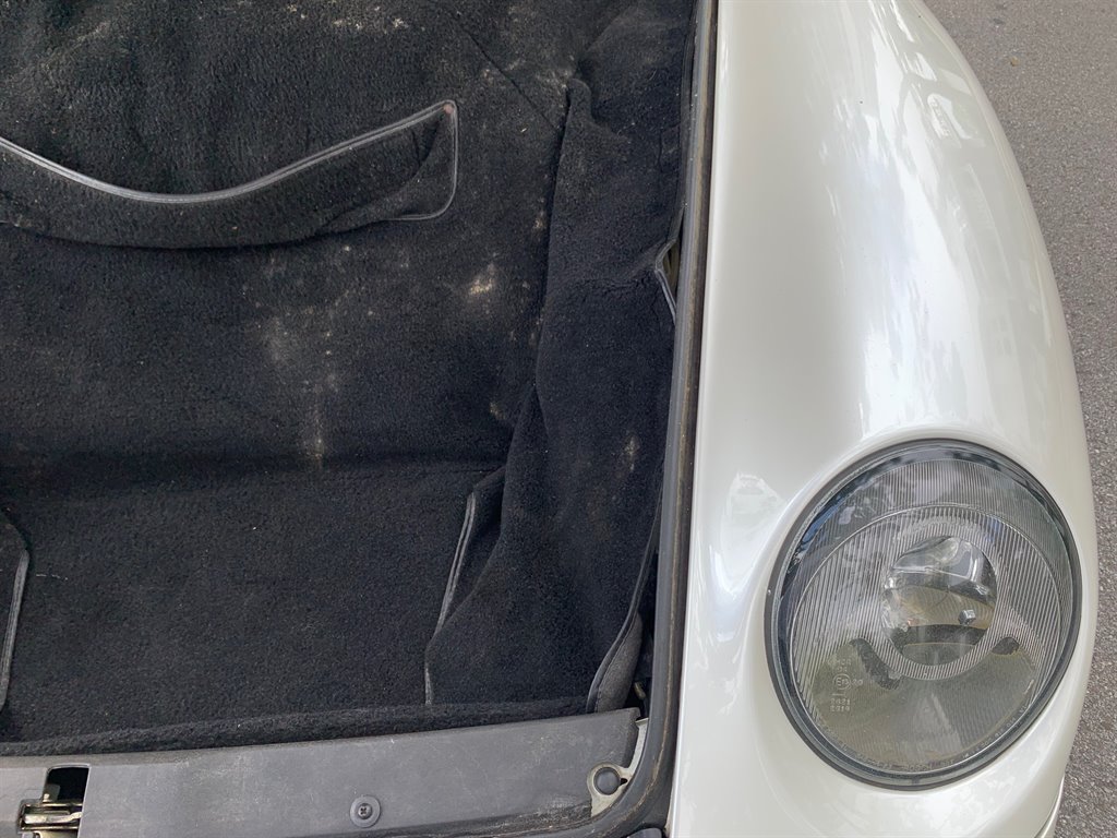 1995 Porsche 911 Carrera photo