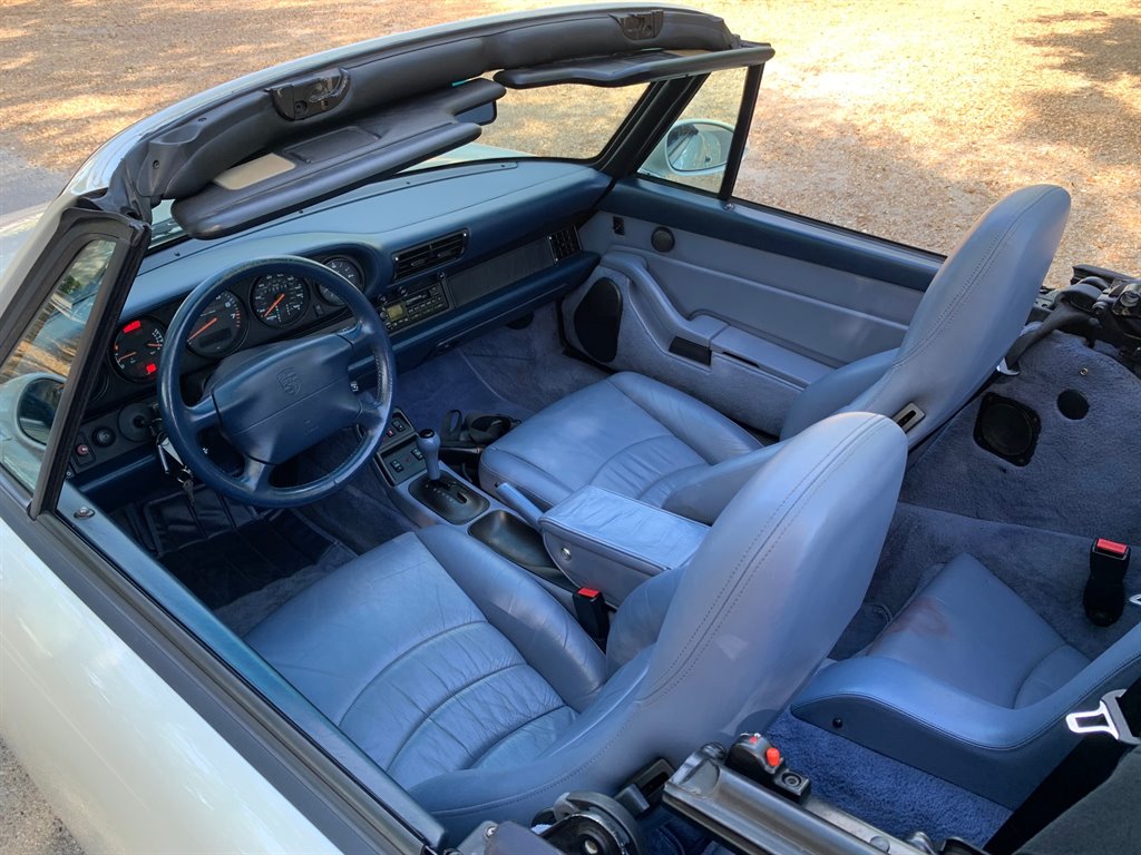 1995 Porsche 911 Carrera photo