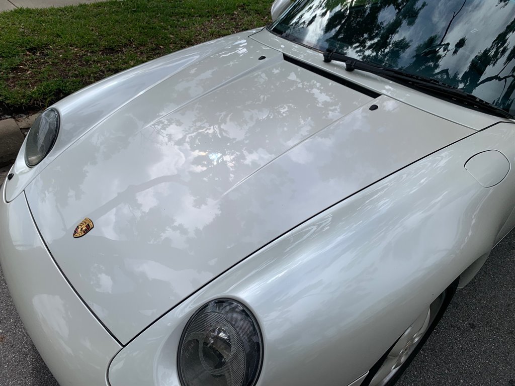 1995 Porsche 911 Carrera photo