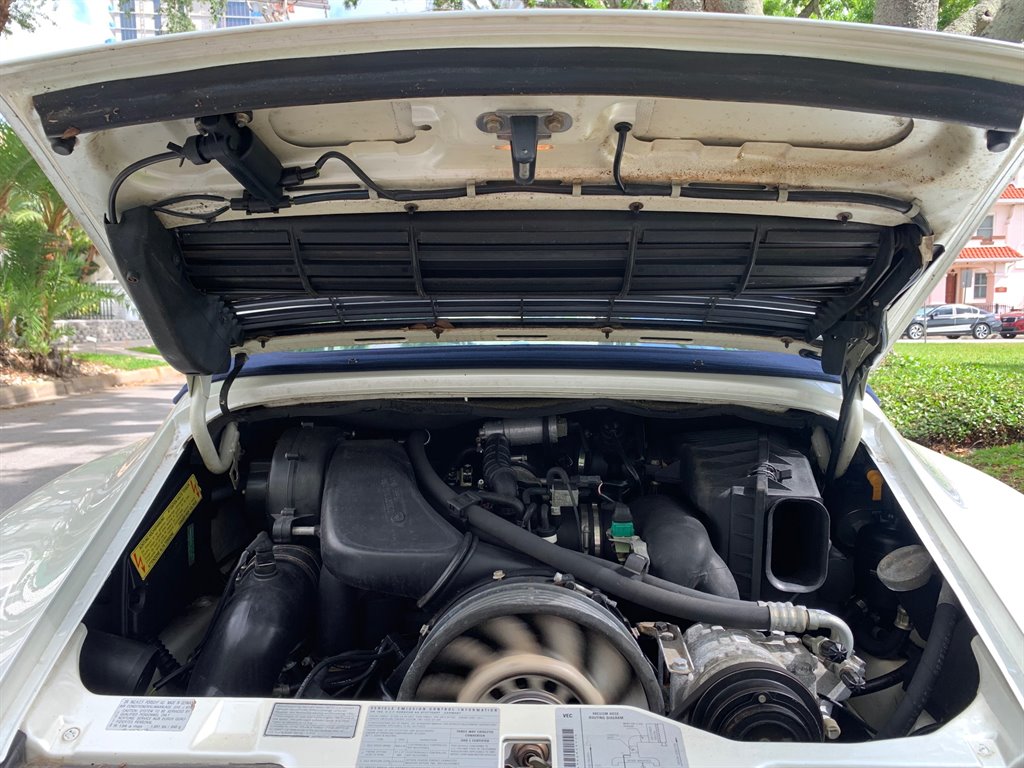 1995 Porsche 911 Carrera photo