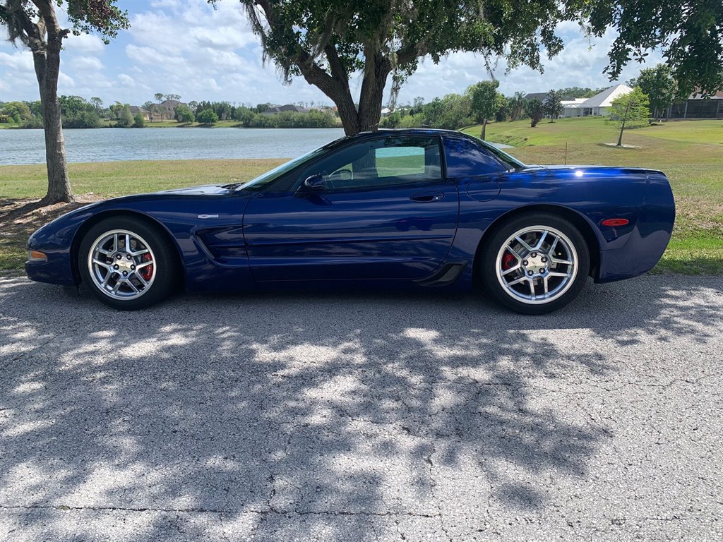2004 Chevrolet Corvette Z06 photo