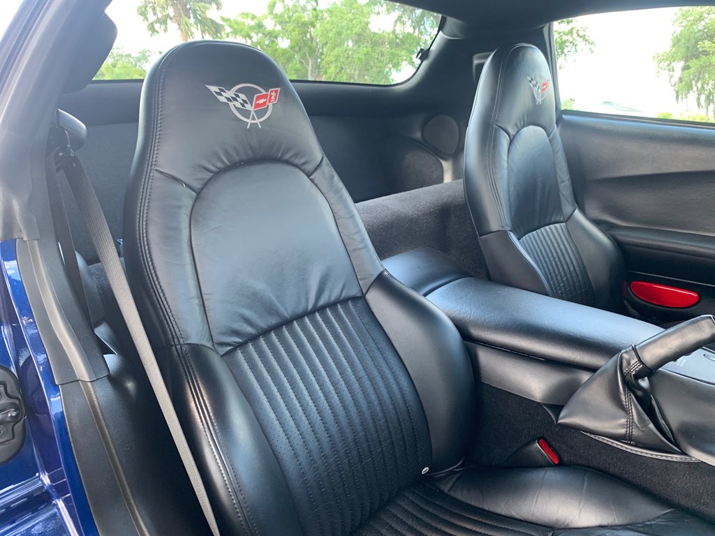 2004 Chevrolet Corvette Z06 photo