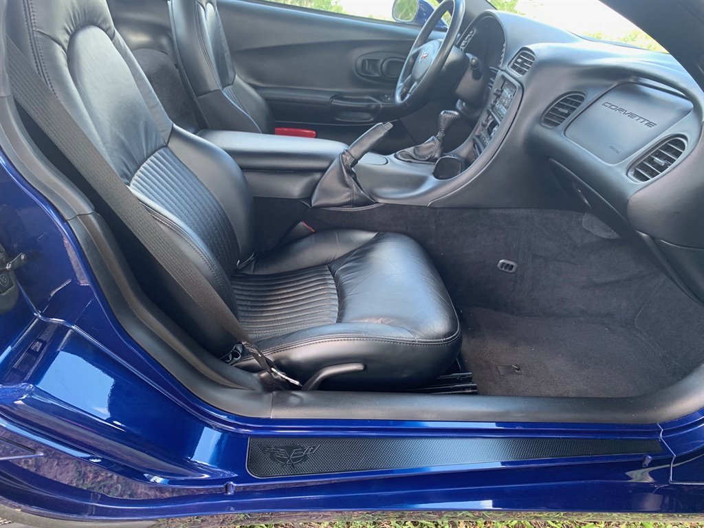 2004 Chevrolet Corvette Z06 photo