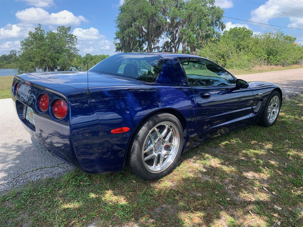 2004 Chevrolet Corvette Z06 photo