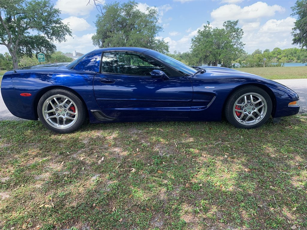 2004 Chevrolet Corvette Z06 photo