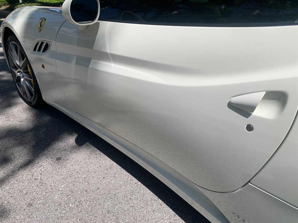 2014 Ferrari California photo