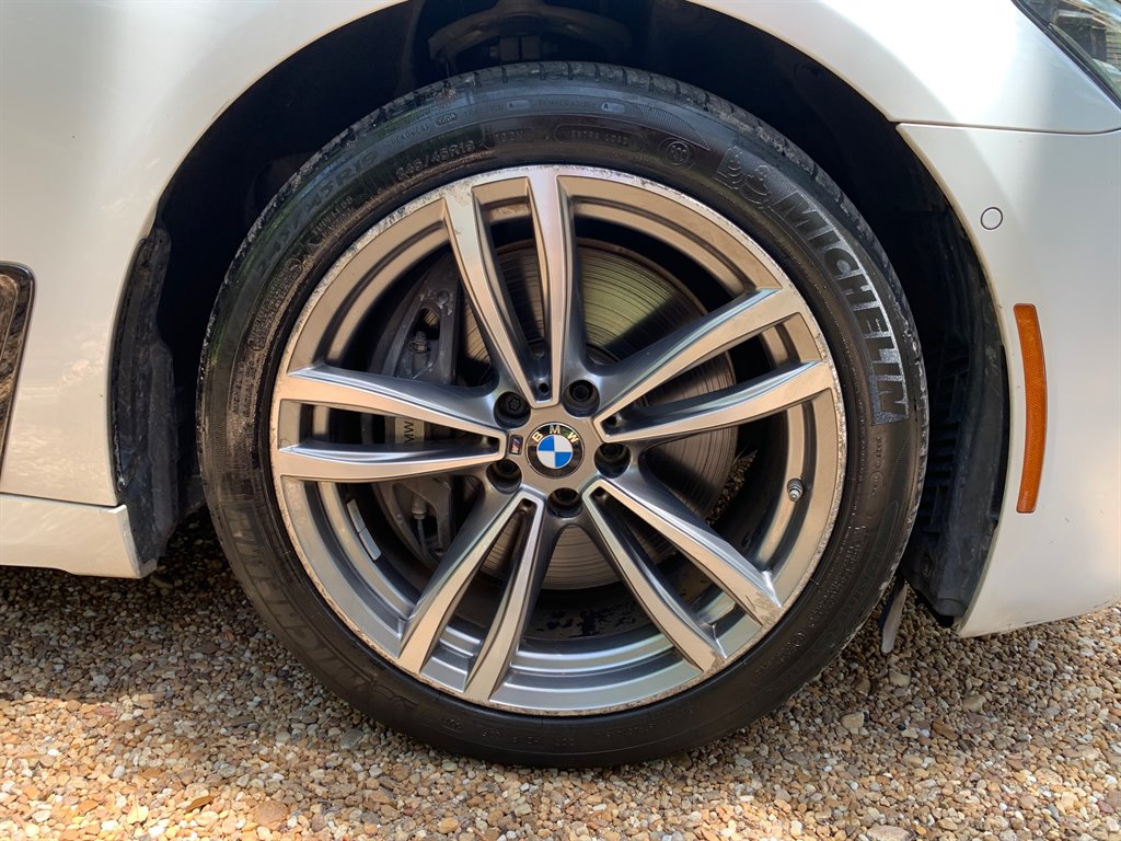 2016 BMW 7-Series 750xi photo