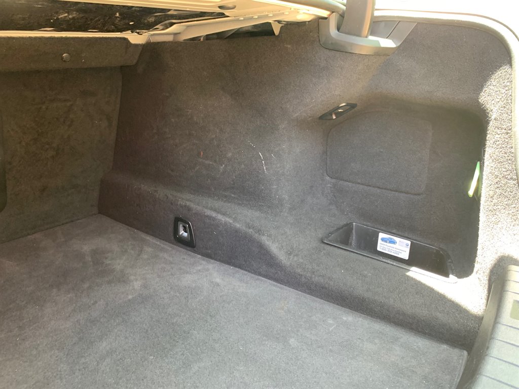 2016 BMW 7-Series 750xi photo