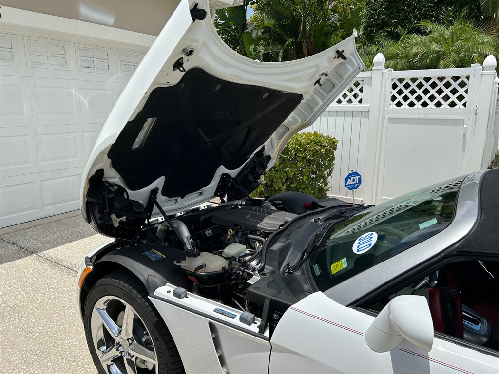 2008 Saturn SKY - $23,917