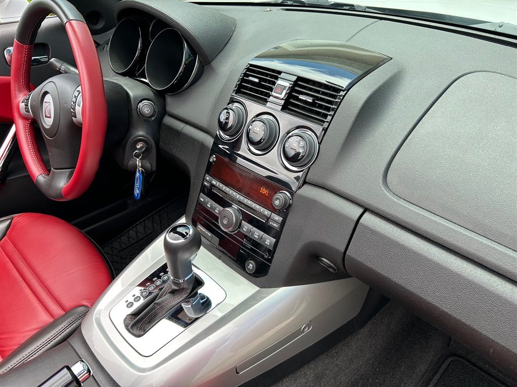 2008 Saturn SKY - $23,917