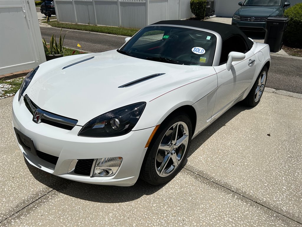 2008 Saturn SKY - $23,917