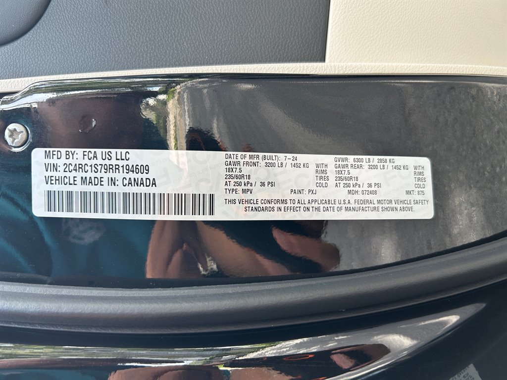 2024 Chrysler Pacifica - $32,949