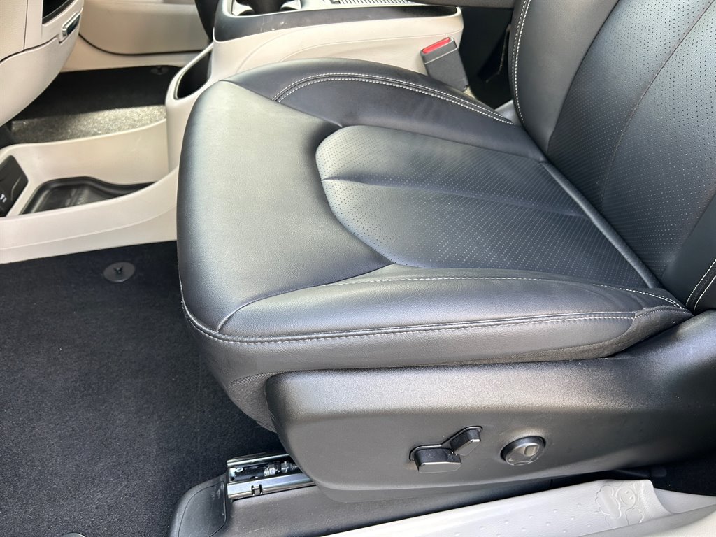 2024 Chrysler Pacifica - $32,949