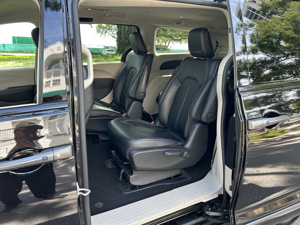 2024 Chrysler Pacifica - $32,949