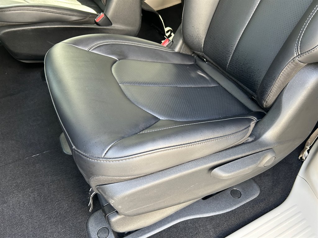 2024 Chrysler Pacifica - $32,949