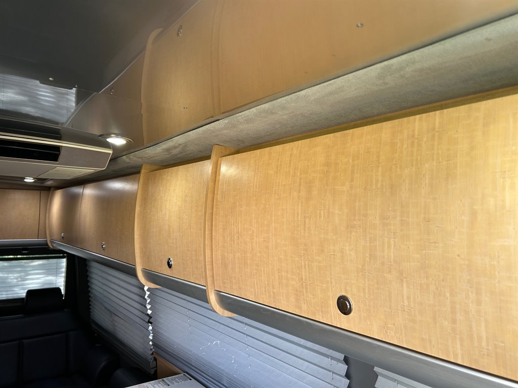 2010 Freightliner Sprinter - $55,917