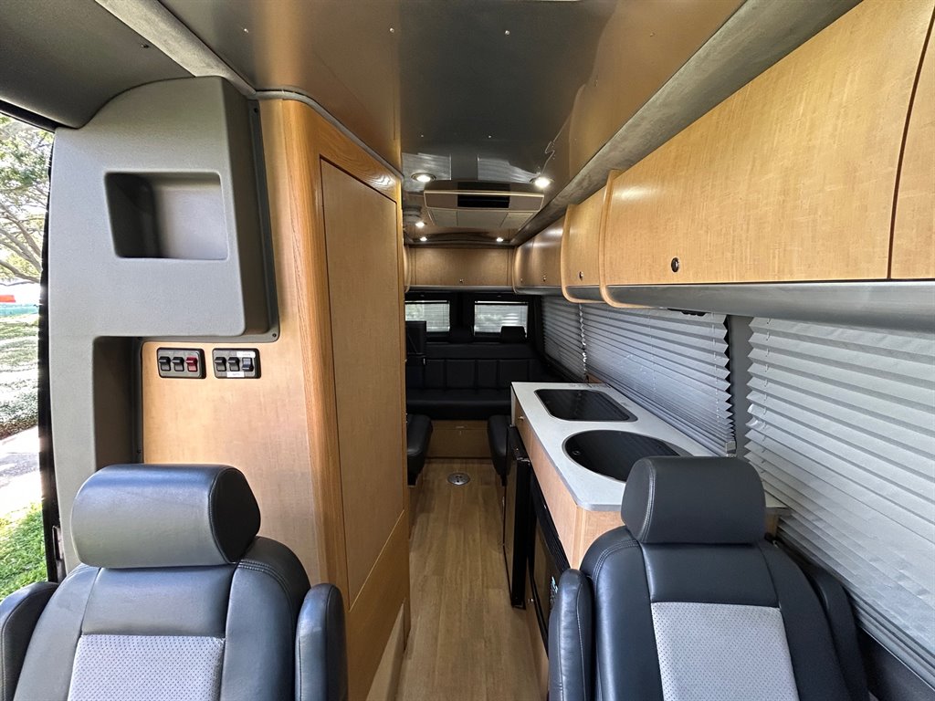 2010 Freightliner Sprinter - $55,917