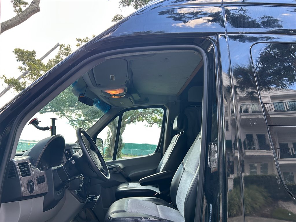 2010 Freightliner Sprinter - $55,917