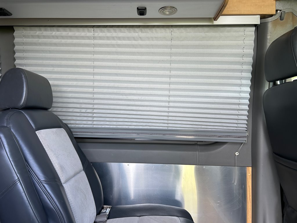 2010 Freightliner Sprinter - $55,917