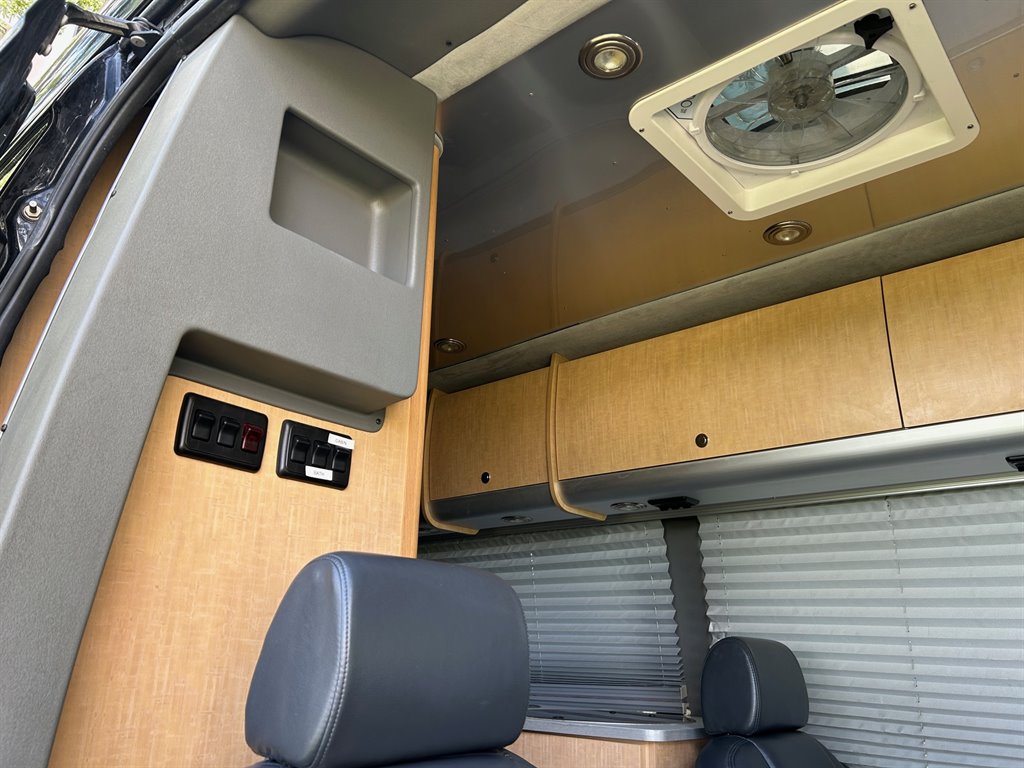 2010 Freightliner Sprinter - $55,917