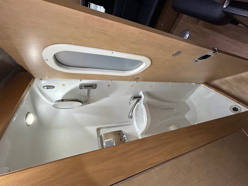 2010 Freightliner Sprinter - $55,917