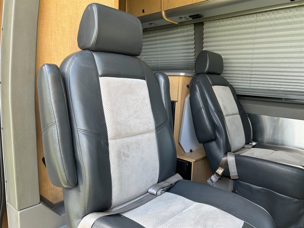 2010 Freightliner Sprinter - $55,917