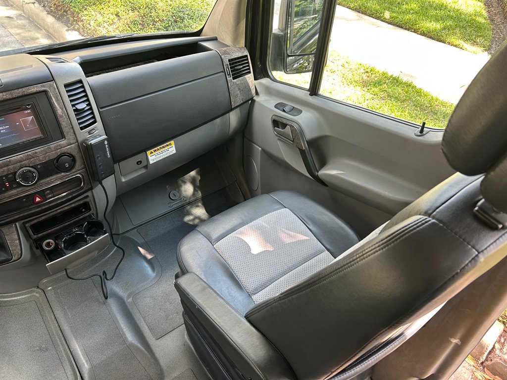 2010 Freightliner Sprinter - $55,917