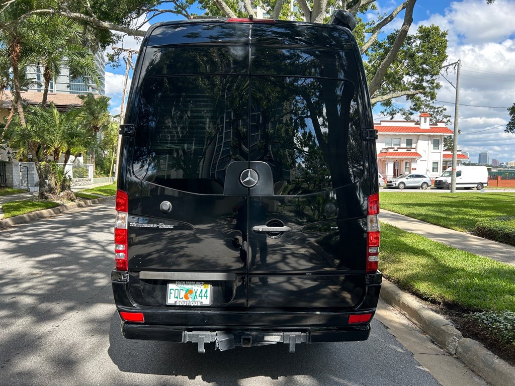 2010 Freightliner Sprinter - $55,917