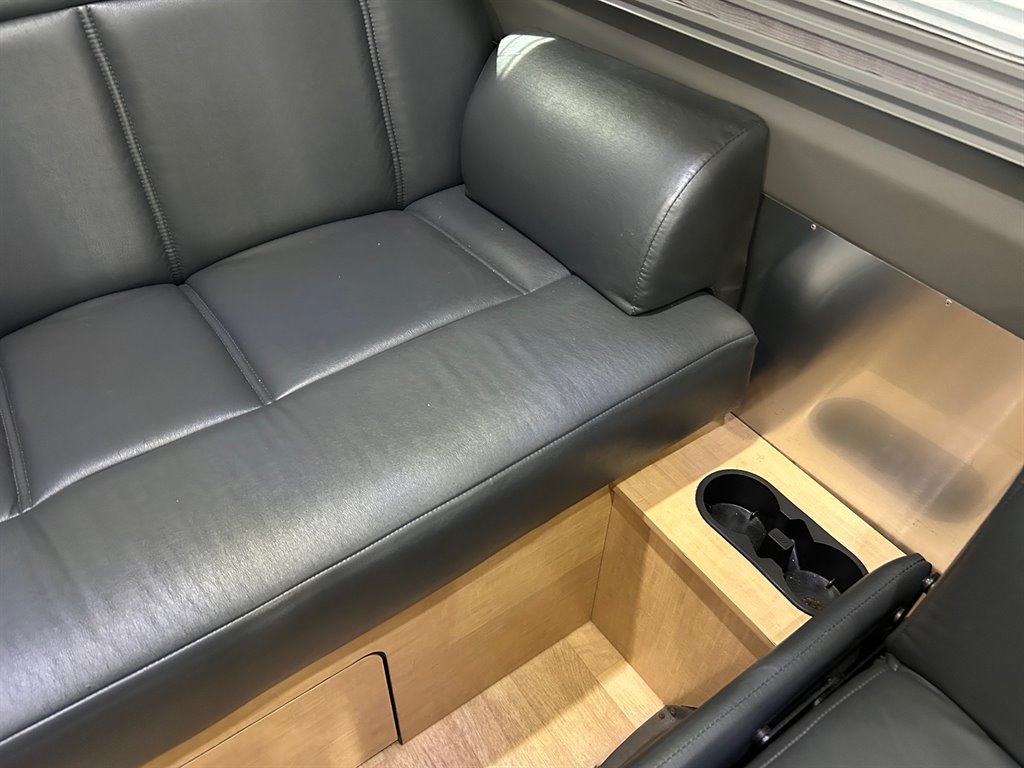 2010 Freightliner Sprinter - $55,917