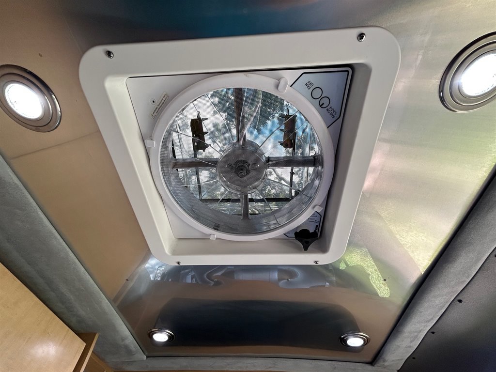 2010 Freightliner Sprinter - $55,917
