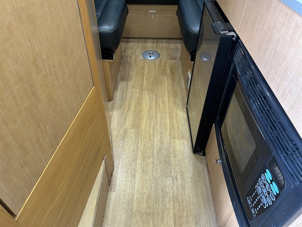 2010 Freightliner Sprinter - $55,917