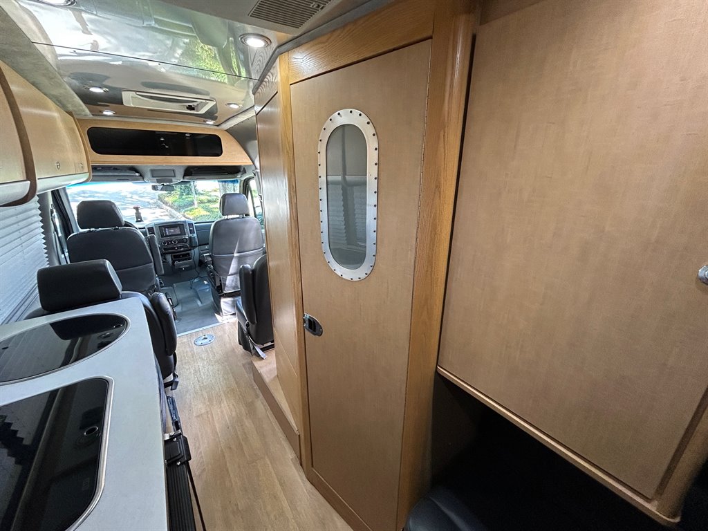 2010 Freightliner Sprinter - $55,917