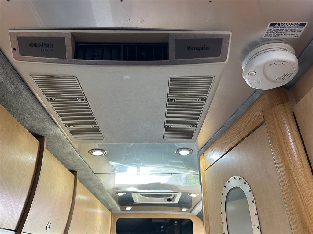 2010 Freightliner Sprinter - $55,917