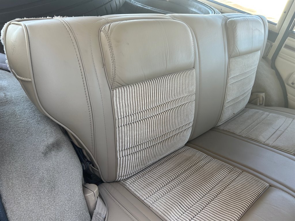 1989 Jeep Grand Wagoneer - $39,917