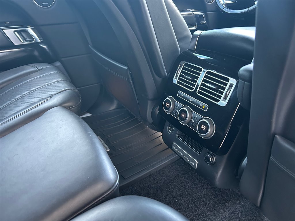 2016 Land Rover Range Rover - $15,917