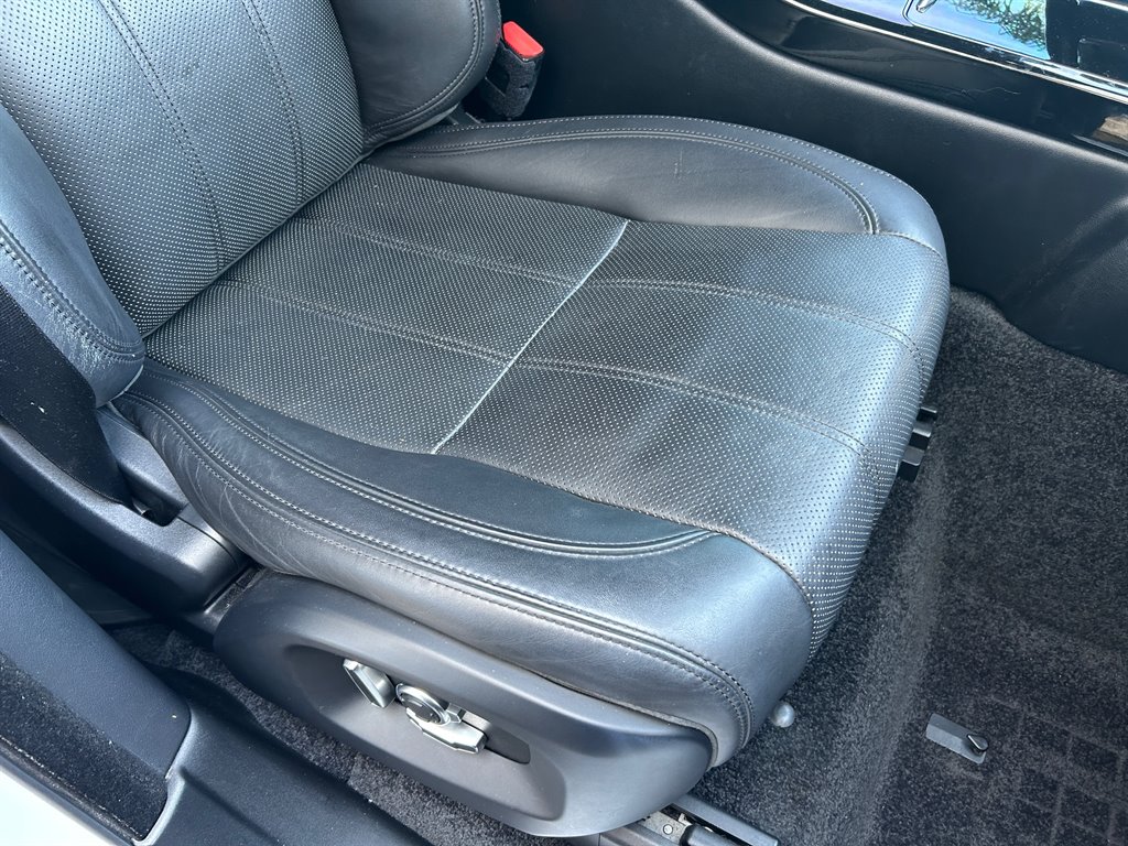 2016 Land Rover Range Rover - $15,917