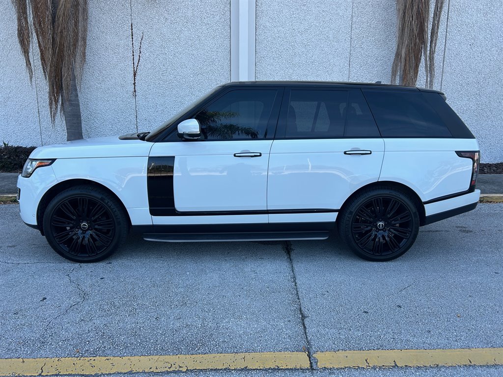 2016 Land Rover Range Rover - $15,917