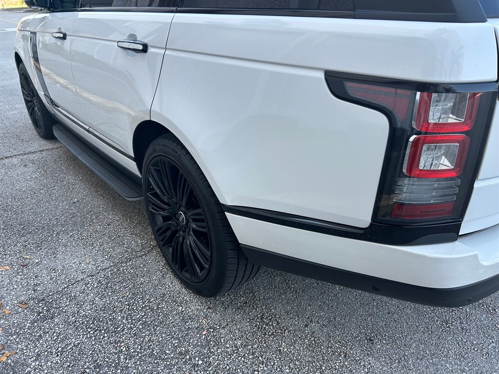 2016 Land Rover Range Rover - $15,917