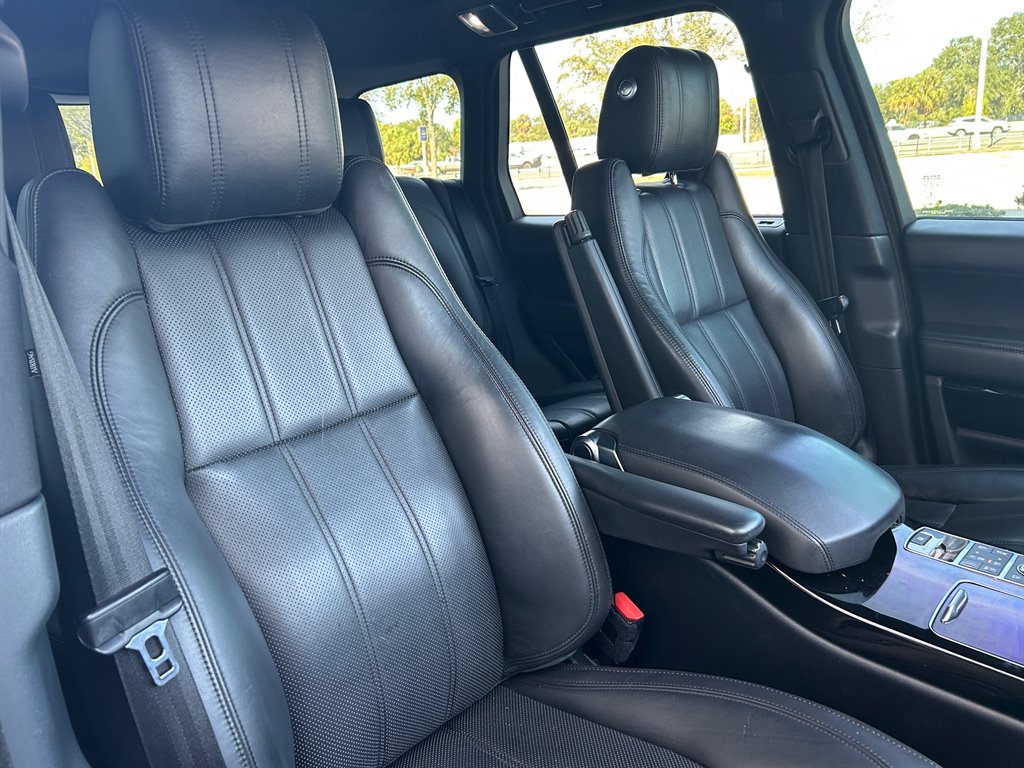 2016 Land Rover Range Rover - $15,917